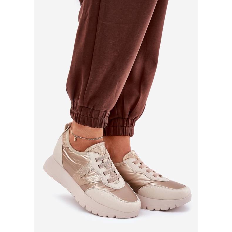 Vinceza Frauensportschuhe auf der Vincez -Plattform 58510 Zlotys golden 1