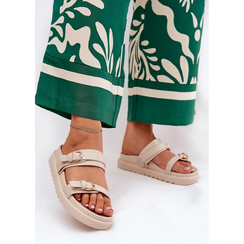 Women's Flip Flops auf der Plattform mit goldenen Schnallen Beige 2