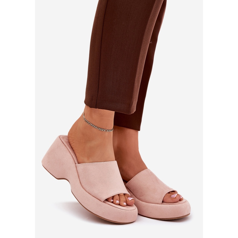 Eco Wildleder Damenschuhe auf der Plattform und rosa Keile 1