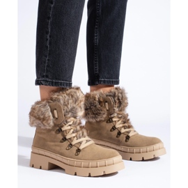 Braune Damenstiefel mit Fell beige 1