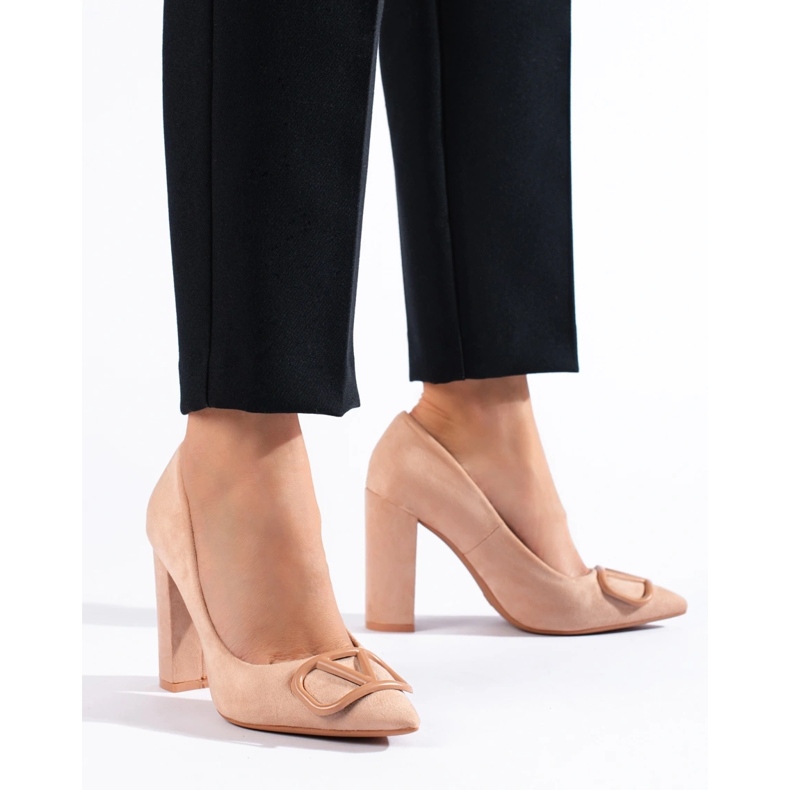 Beigefarbene Wildlederpumps von Vinceza für Damen 1