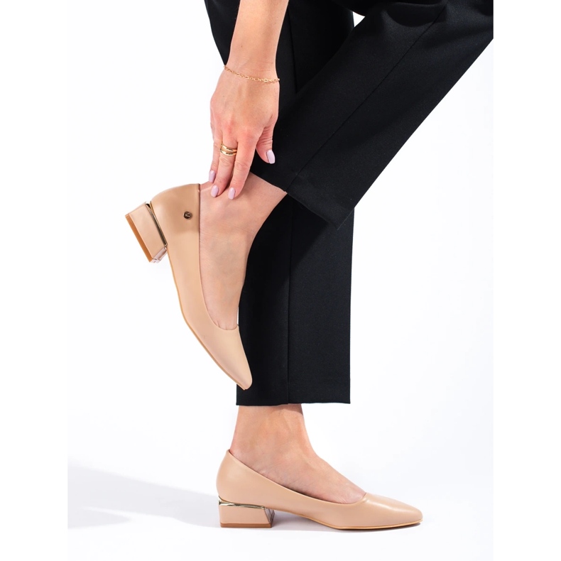 Beige Ballerinas mit niedrigem Absatz für Damen von Vinceza 1