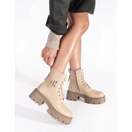 Beige Lederstiefeletten mit dicker Sohle 1