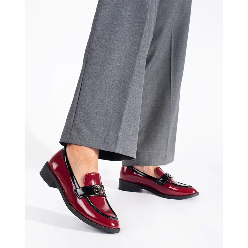Burgunderfarbene Damen-Loafer aus Lackleder rot 1