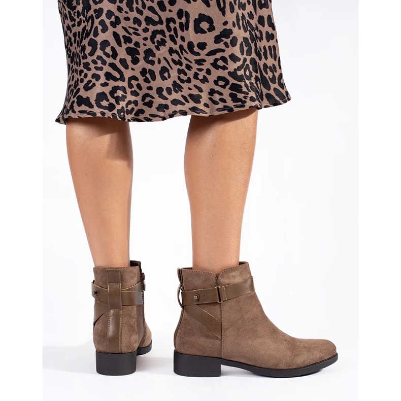 Damen-Stiefeletten aus beigem Wildleder 2