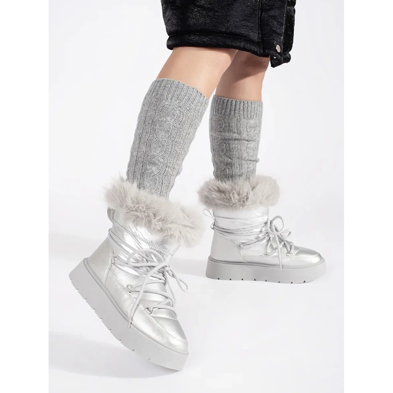 Silberne Damen-Schneestiefel mit Fell auf dicker Sohle 2