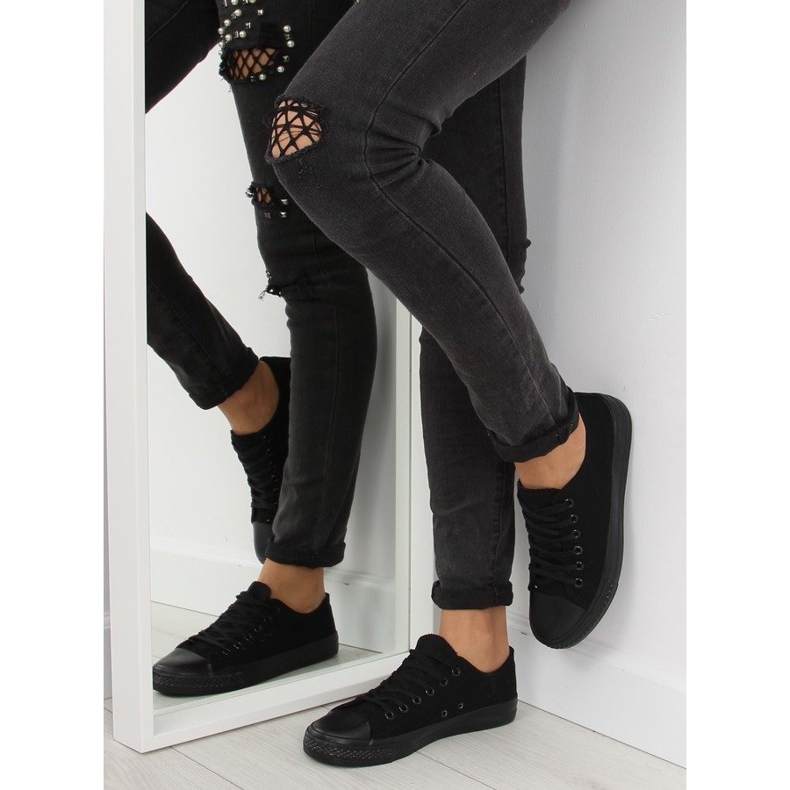 Schwarz-schwarze einfarbige Damen-Sneakers 1