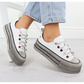 GOE Leder -Turnschuhe auf der weißen NN2N4054 -Plattform 1