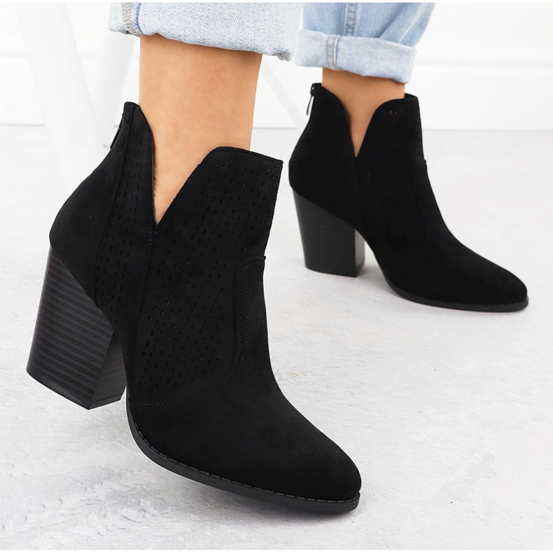 S.Barski Wildlederschuhe für Frauen auf dem schwarzen Openwork-Stand S. Barski Hy51-060 2