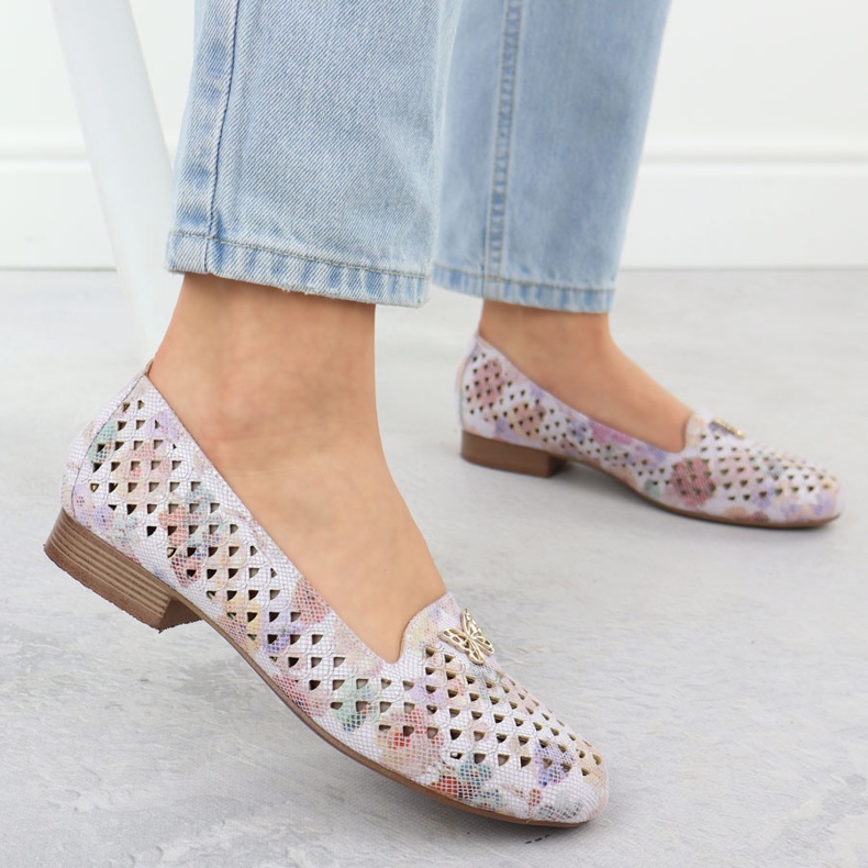 Frauenschuhe mit niedriger Heel mit Blumen M. Daszyński SA222-3 mehrfarbig 2