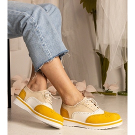 Gelbe klassische Oxford -Schuhe 2