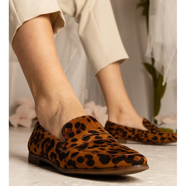 Panther -Frauen klassische Slipper braun 2