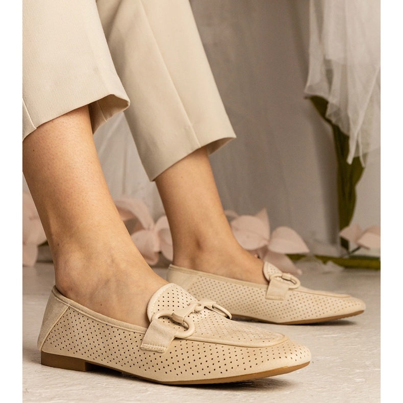 Beige Frauen offene Arbeitsplätze mit einer Verzierung 1