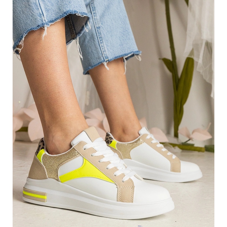 Weiße Frauen -Turnschuhe mit Glitzer und Leoparden 1