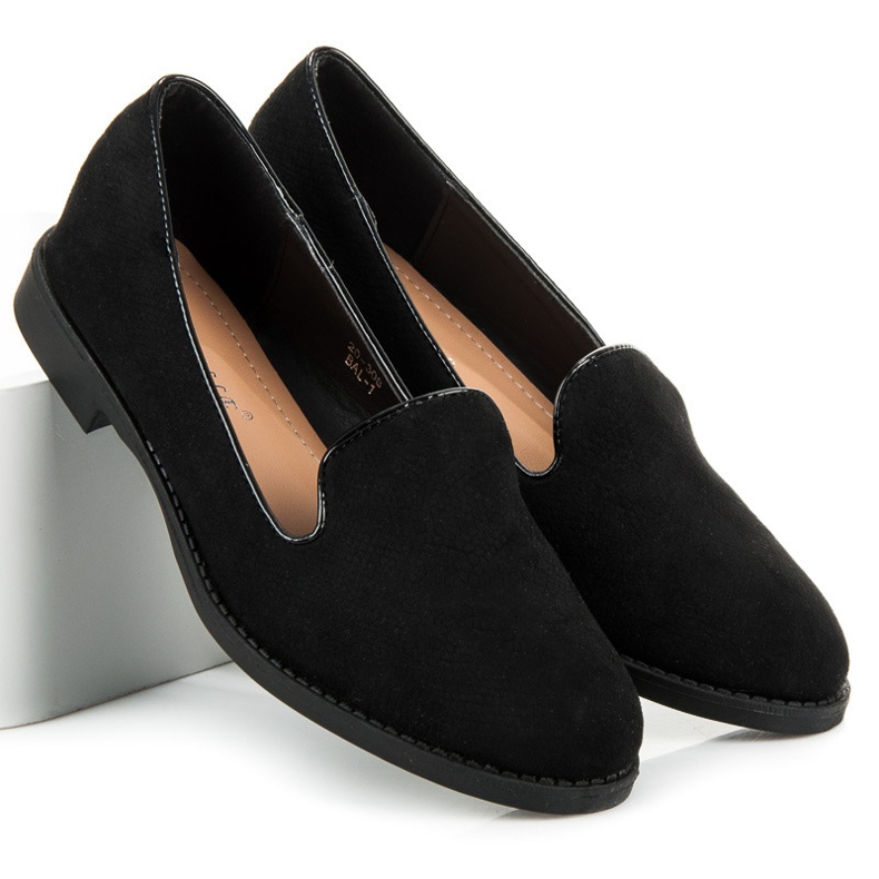 Bestelle Schwarze Lords mit einem Muster 1