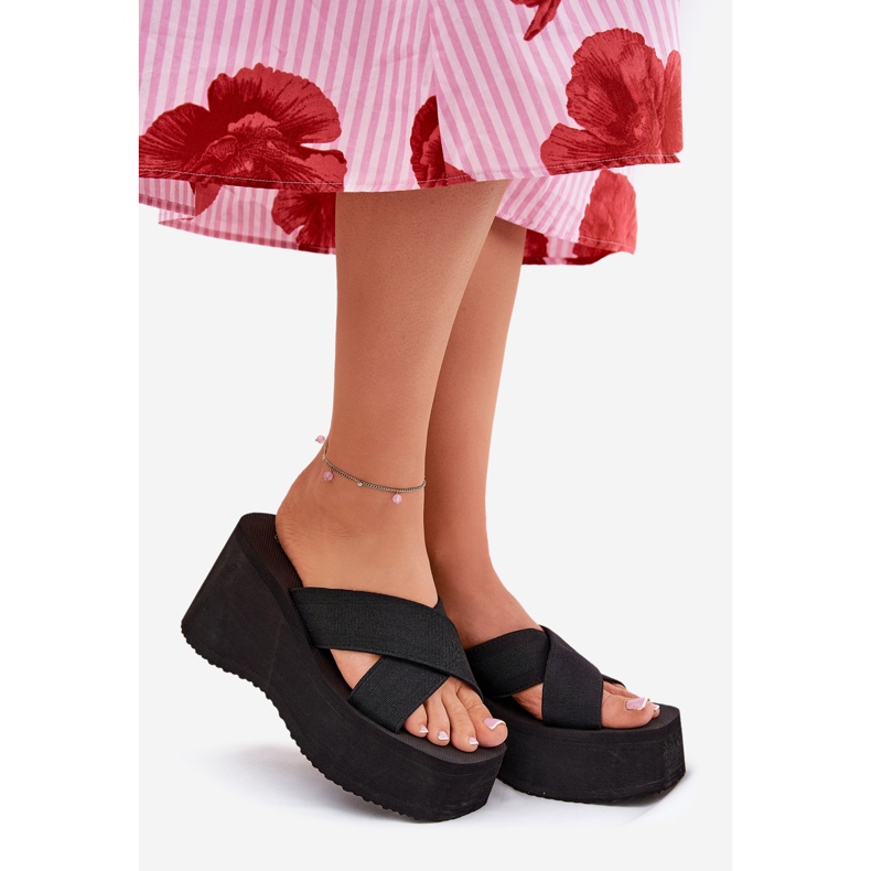 Damenflip Flops auf Keil und Plattform schwarz 1