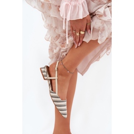 Frauen Ballerinas mit spitzen Nasen mit zarten beige Absätzen 4