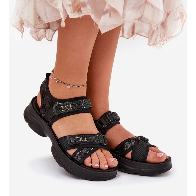 Frauensandalen mit schwarzen Klettverschluss Pailletten 2