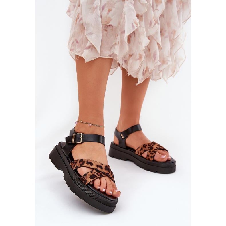 Frauensandalen auf der Plattform mit Leopardendruck Brown braun 2