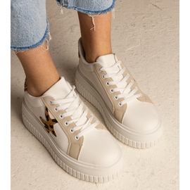 Weiß und beige Turnschuhe mit Glitzer und Stern dekoriert 5