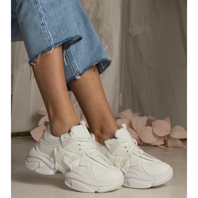 Weiße Sneaker von Frauen massive Sportarten 2