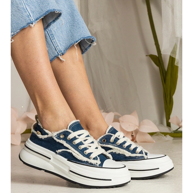 Blue Damen -Sneaker auf einer hohen Sohle blau 2