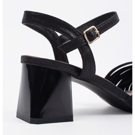 Goodin Schwarze elegante Sandalen auf einem niedrigen Pfosten 1