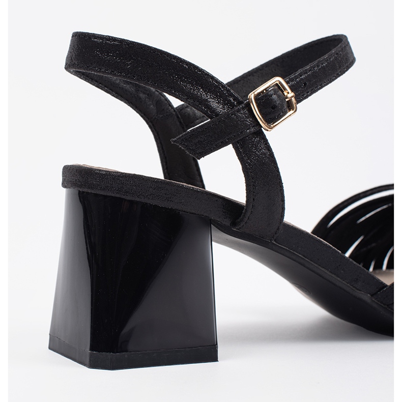 Goodin Schwarze elegante Sandalen auf einem niedrigen Pfosten 1