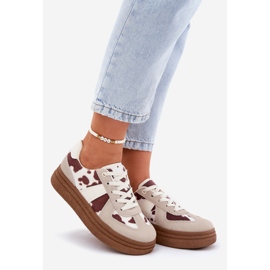Frauen -Sneaker auf der Plattform in beige Patches 1