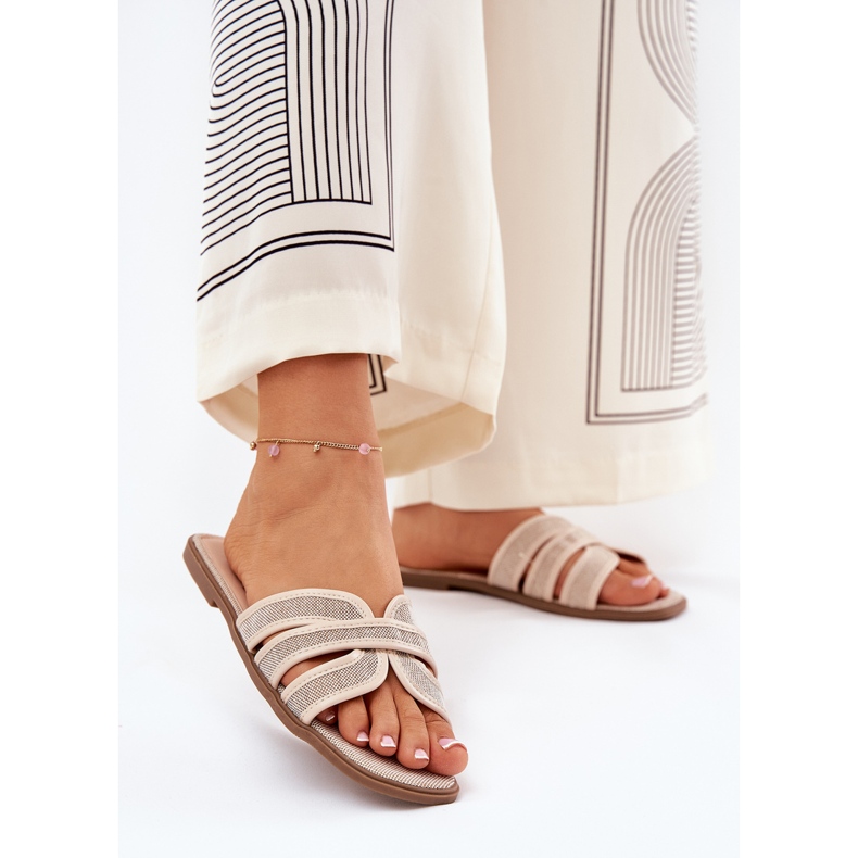 Klassischer Frauen flacher Beige 2