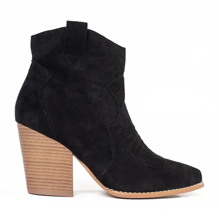 Cowgirls auf der Post schwarz 1