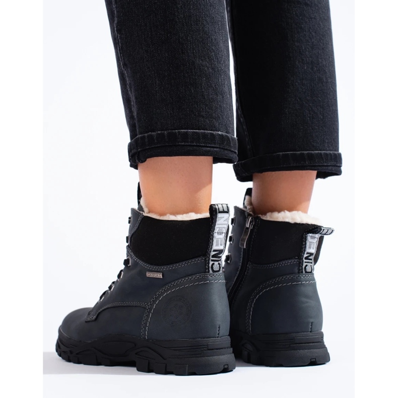 Goodin Sport schwarze Trapper 1