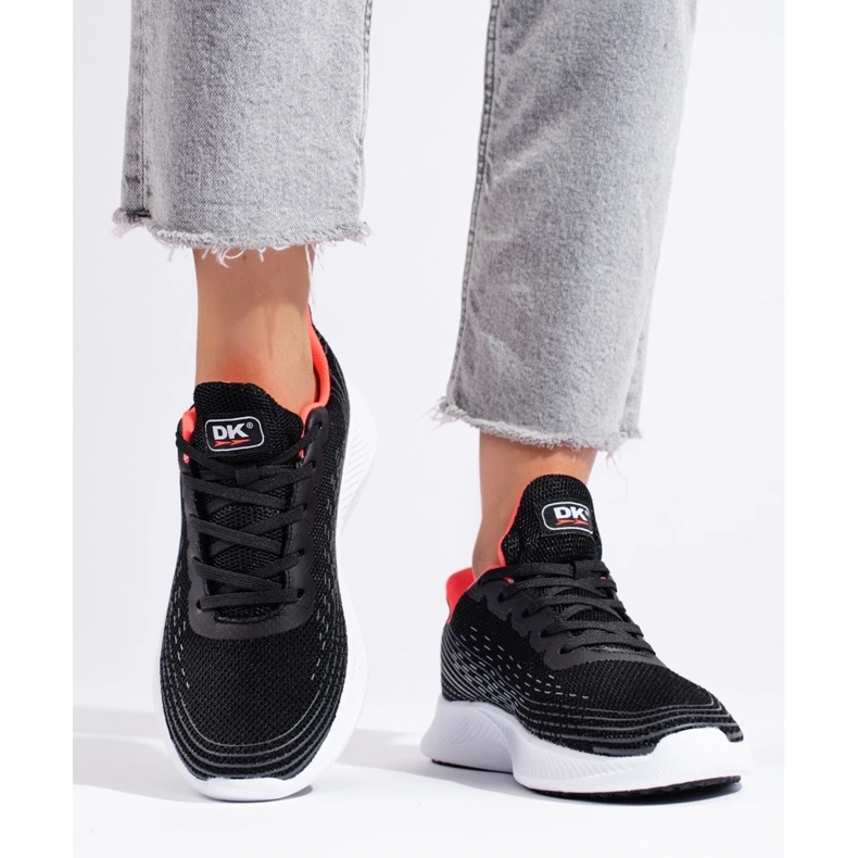 Bequeme Sportschuhe von DK schwarz 2