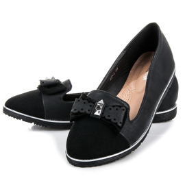 Ch. Creation Lordsy mit Bogen schwarz 1