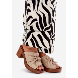 Damenflip Flops auf dem Eco -Leder -Post Beige 1