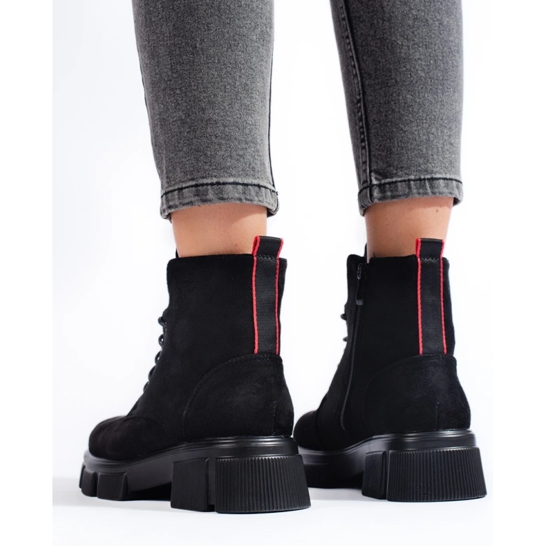 Damen-Schnürstiefeletten aus leichtem Wildleder schwarz 1