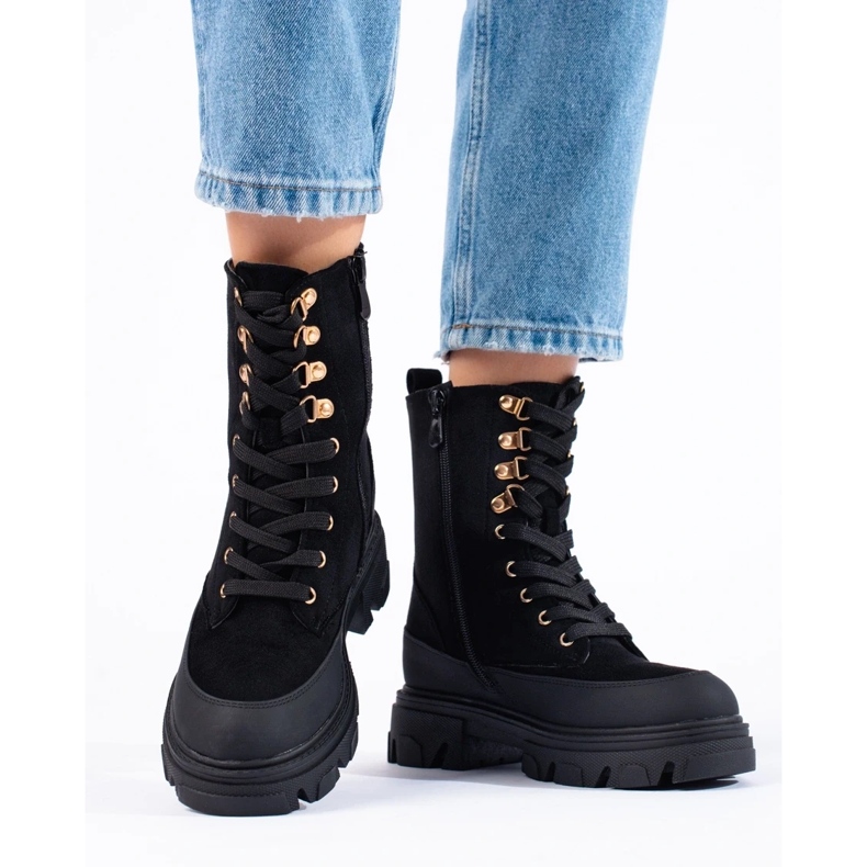 W. Potocki Schwarze Arbeiterinnen auf der Potocki-Plattform 1