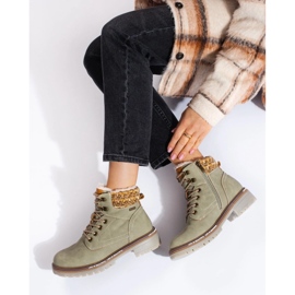 Graue Damenstiefel 4