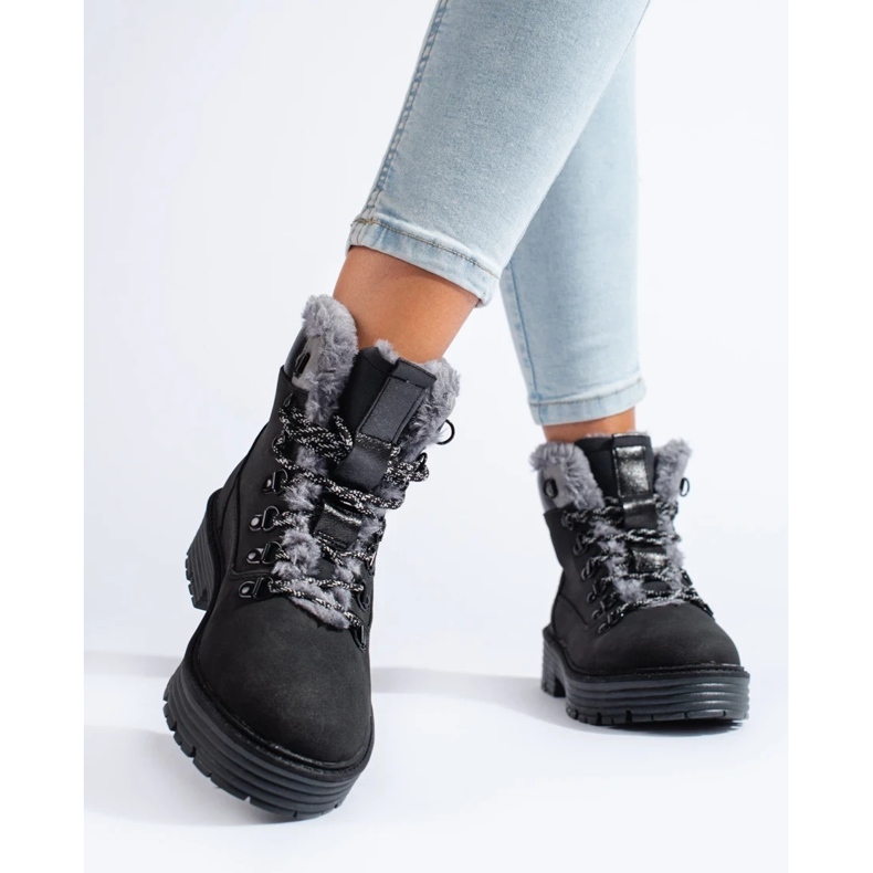 Schwarze Shelovet Wanderschuhe für Damen 2