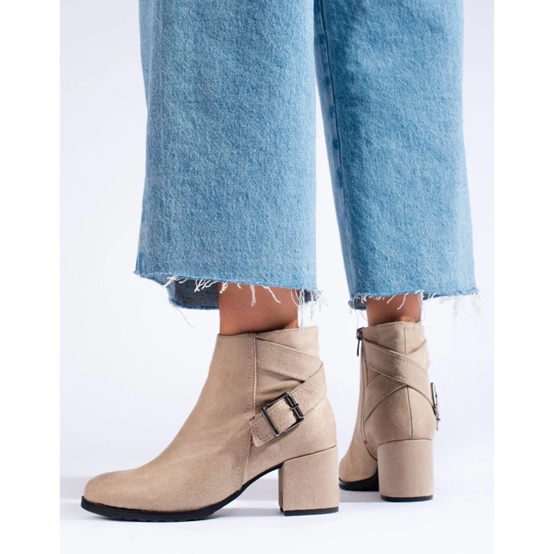 T.Sokolski Wildlederstiefeletten auf dem Sokolski-Posten beige 1