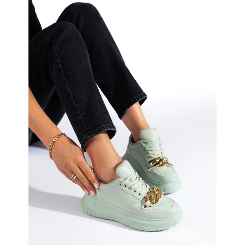 Hellgrüne Damen-Sneaker mit Kette 2