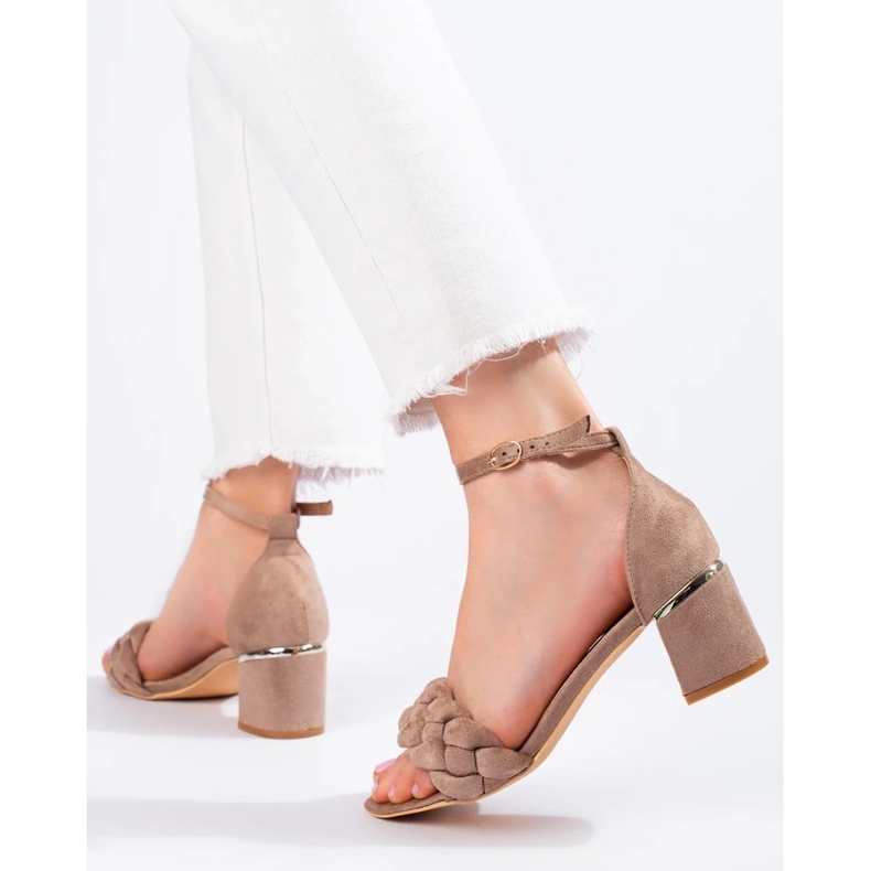 Beige Damensandalen von Shelovet 2