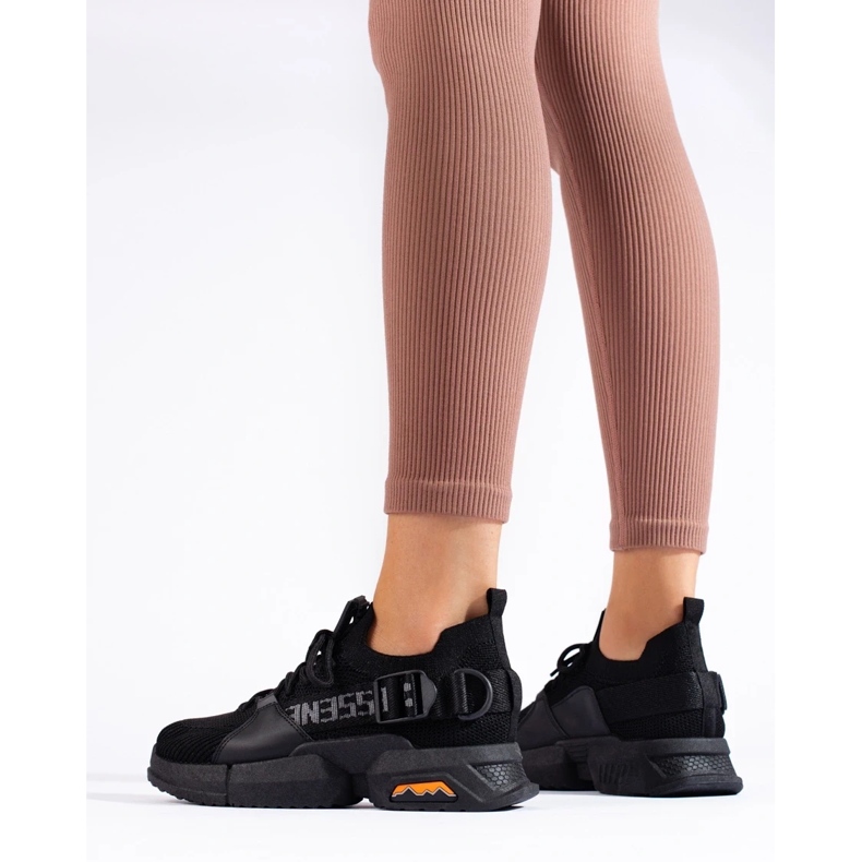 Schwarze durchbrochene Damensneaker von Shelovet 1