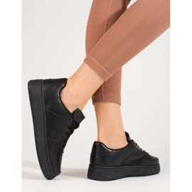 Schwarze Sportschuhe von Shelovet mit dicker Sohle 2