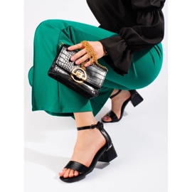 Schwarze, klassische Sandaletten mit niedrigem Absatz von Vinceza 1