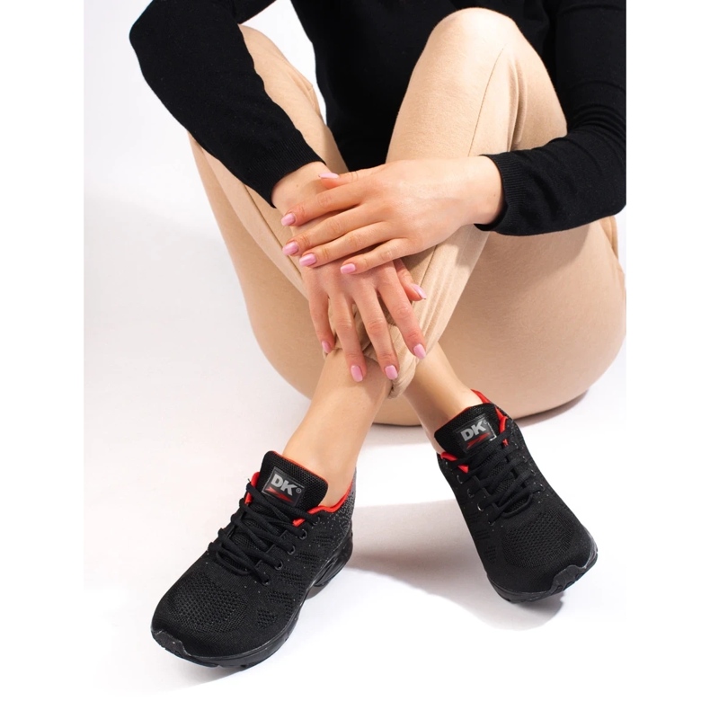 Schwarze Dk-Trainer für Damen 1