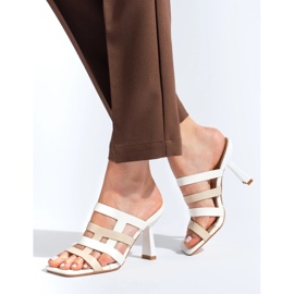 Weiße Shelovet-Sandalen für Damen 1