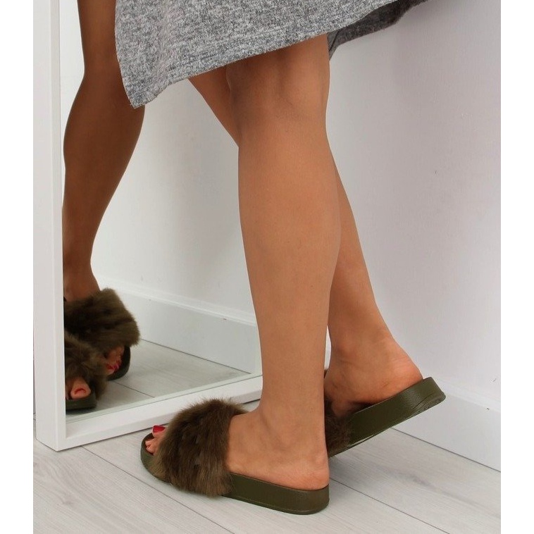 Grüne S37 grüne Hausschuhe mit Fell 2