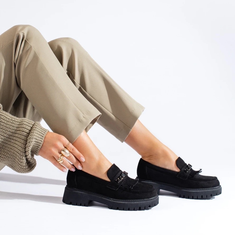 Schwarze Wildleder-Slipper für Damen von Shelovet 2