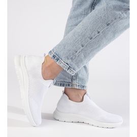 Weiße Sportschuhe zum Hineinschlüpfen 2